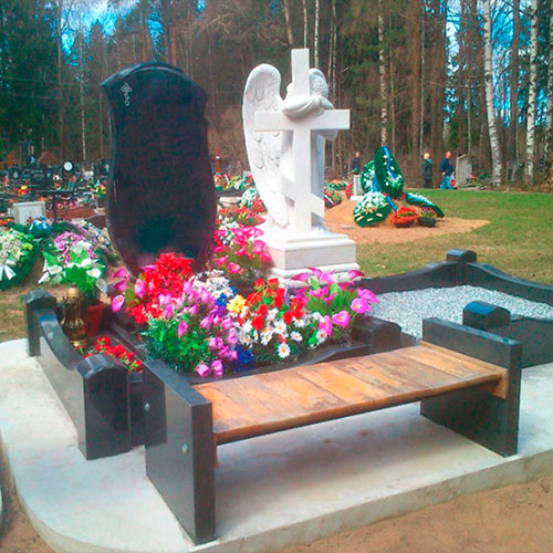 Памятник на могилу фотография